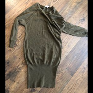 Nursing maternity long sweater tunic size small- fits medium